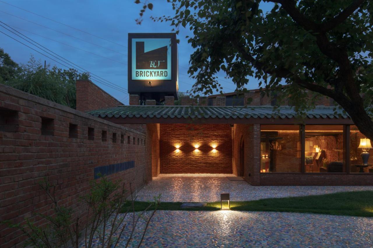 Brickyard Retreat At Mutianyu Great Wall Adjoin To Mutianyu Great Wall - Room With The View Of Great Wall - Free Chinese Massage Experience - Vehicle Shuttle Service - International Catering - Spa& Nail Beauty Facilities Huairou Extérieur photo